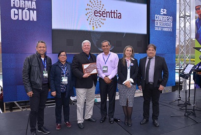 Esenttia recibió el galardón como la empresa de Colombia con el más alto desempeño en seguridad, salud y ambiente.
